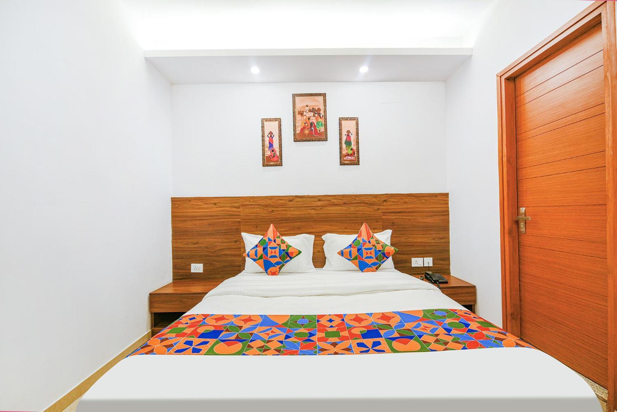 Fabhotel Sparkling - Nr Yashobhoomi Convention Centre Дели Экстерьер фото